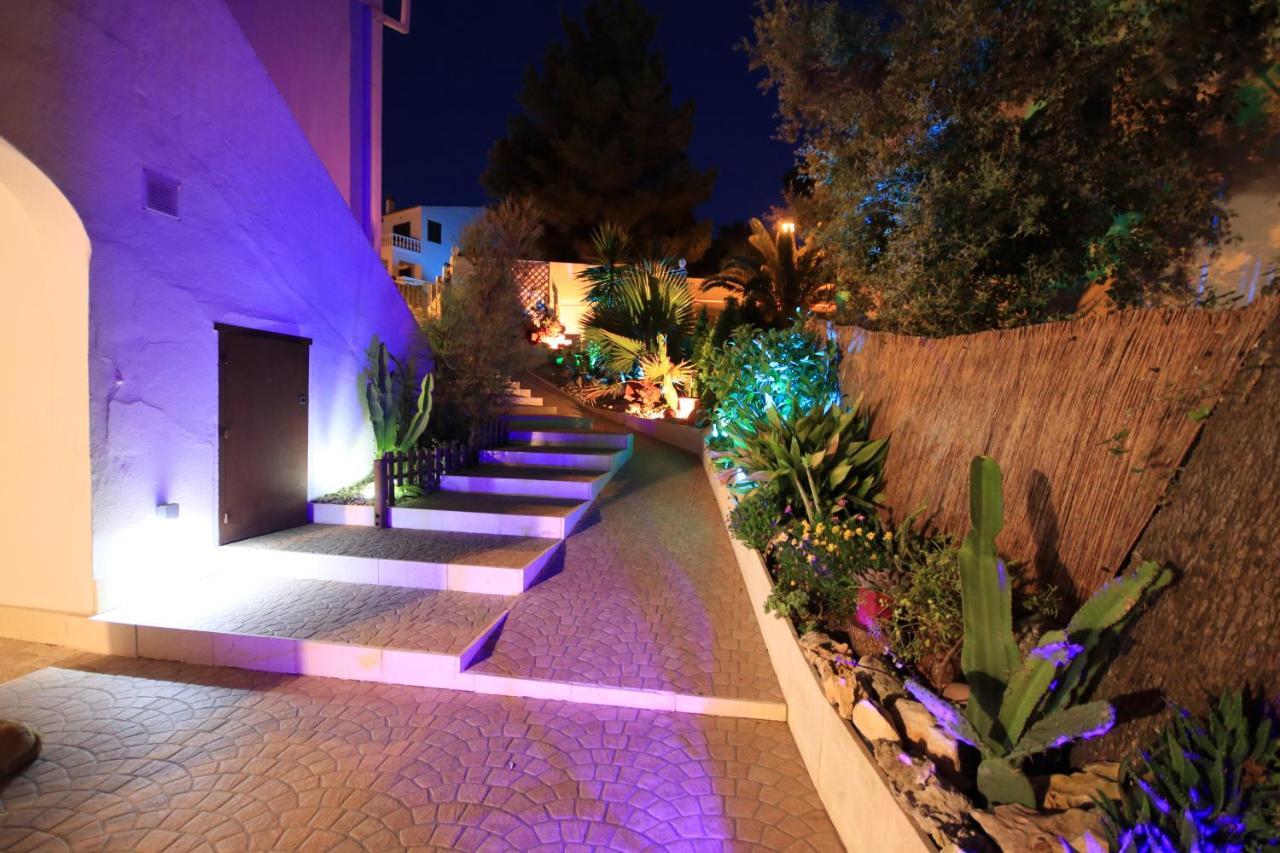 Wunderschoenes Kleines Apartment Fuer 2 Personen Mit Idylischen Blick Ins Gruene Cala Galdana  Extérieur photo