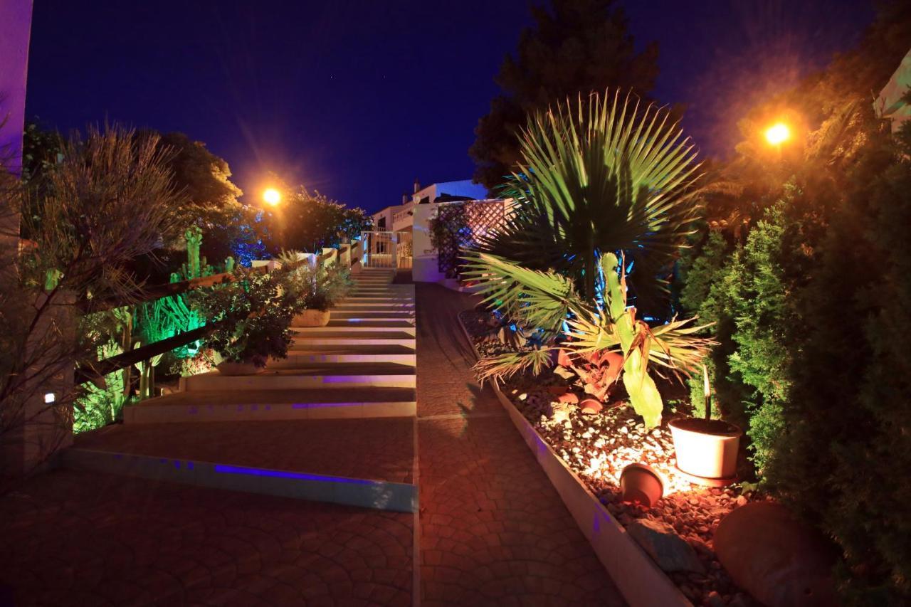 Wunderschoenes Kleines Apartment Fuer 2 Personen Mit Idylischen Blick Ins Gruene Cala Galdana  Extérieur photo